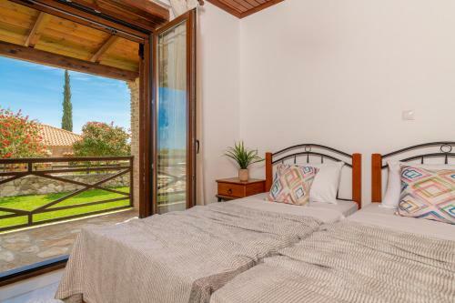 Villa La Isla With Private Pool