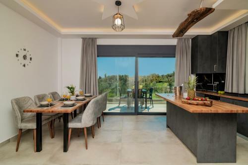 Azor Luxury Villa I