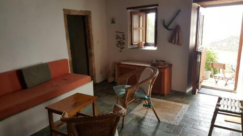 Athina Guesthouse