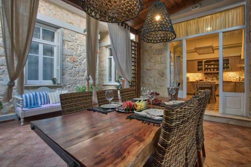 Mythos Stone House Heraklion