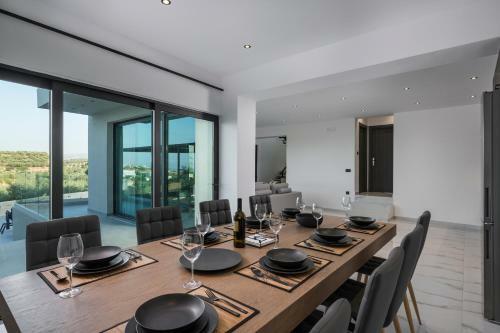 Nikolioudis Luxury Villas