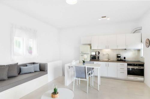 Apartamento Family Maisonette With Pool #2