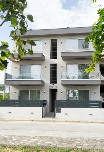 Hotel Aelia Seaside Luxury Suites