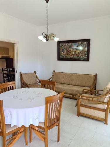 Grand Apartment