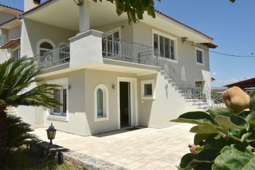 The Villa Of The Winds