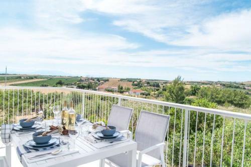 Family Maisonette With Pool #3