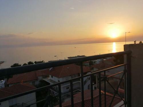 Sunset & Sunrise Apartments