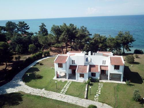 Summerday Villa Private Beach