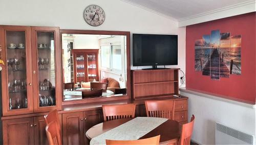Vacation And Relaxation Home Oropos