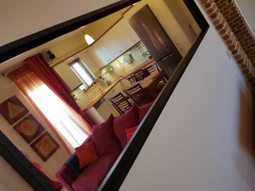 'seaside Paradise' Elegant Apartment In Nea Makri