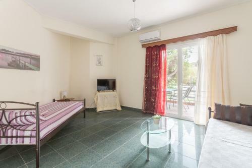 Apartamento Zoumperi Full House