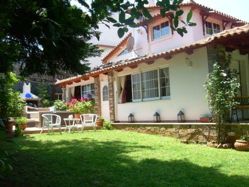Amomos Villa With Swimming Pool