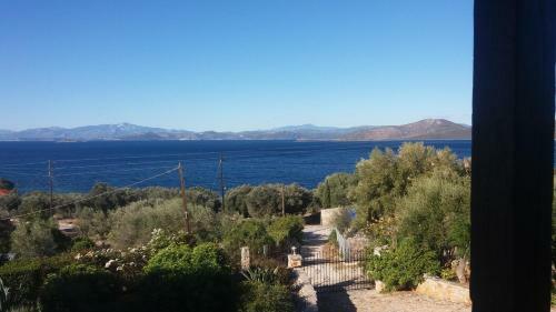 Evia Stone Made Holiday Home