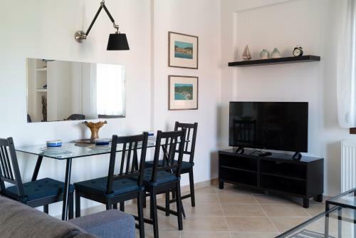 Alexandros Maisonettes & Apartments
