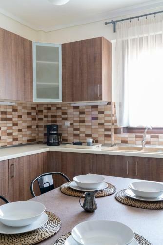 Alexandros Maisonettes & Apartments