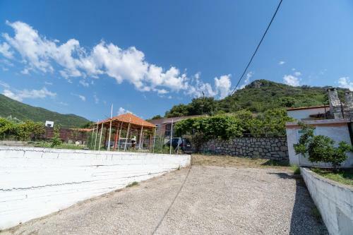 Paradise Residency