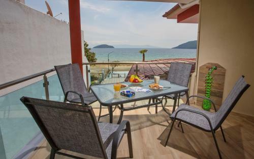 Hostal Rent House Karavi