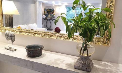 Dioni Luxury House