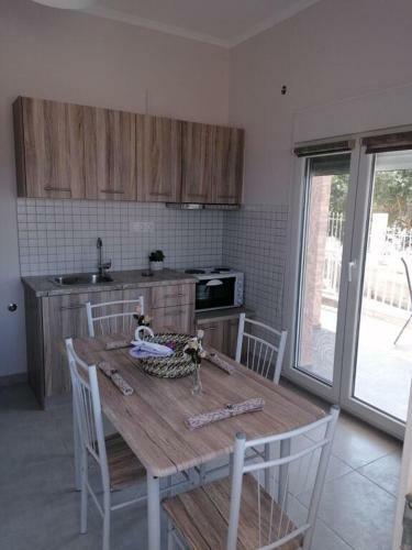 Nea Roda Sunny Retreats - Seaside Escape