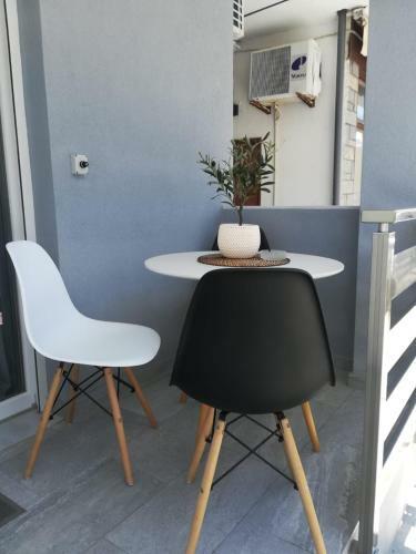 Aiolos Blu Luxury Apartments
