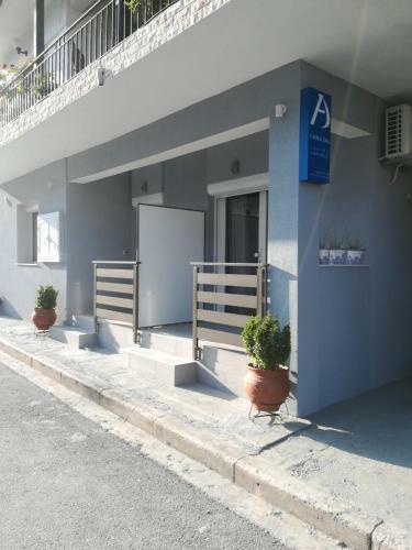 Aiolos Blu Luxury Apartments