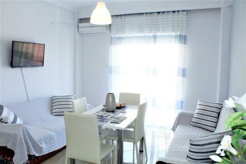Alex Apartment A Nea Kallikrateia
