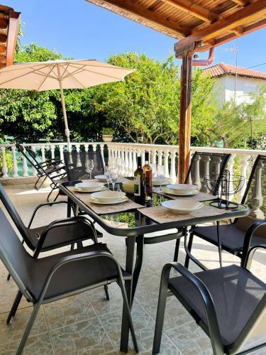 Casa Lia-beach Front Villa