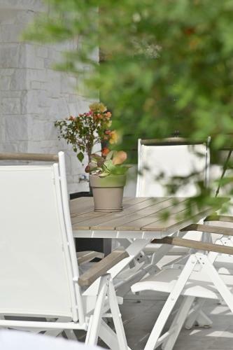 White Coral Luxury Apartments