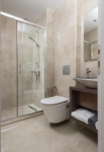 Crist Luxury Apartments
