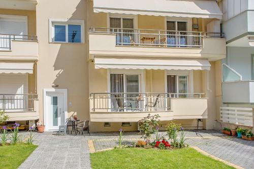 Sun & Sea Luxury Apartment