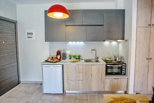 Sun & Sea Luxury Apartment