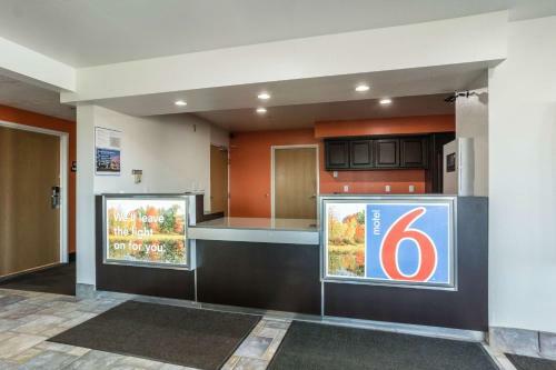 Motel 6 Barkeyville