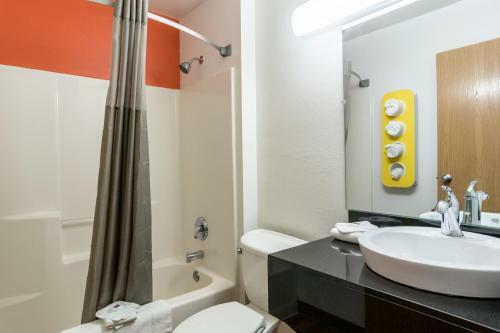 Motel 6 Barkeyville