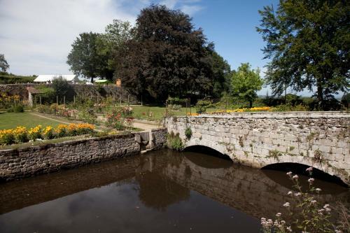 Bed & Breakfast Ch�teau Des Martinanches