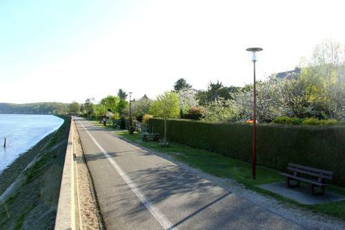 Bed & Breakfast En Bord De Seine