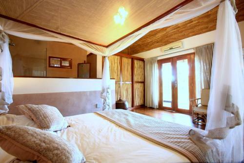 Hotel Les Pal�tuviers