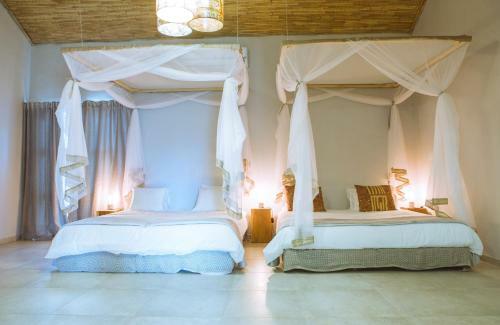 Hotel Les Pal�tuviers