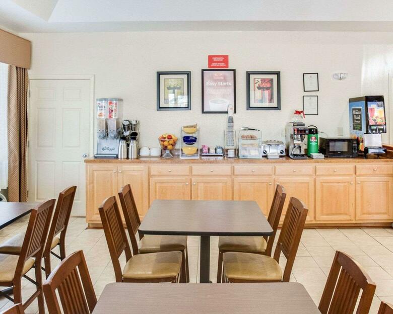 Hotel Econo Lodge Suffolk
