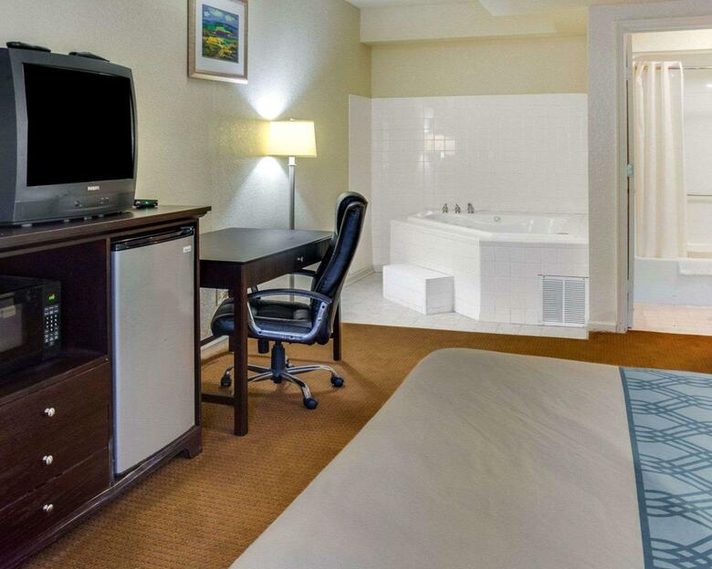 Hotel Econo Lodge Suffolk