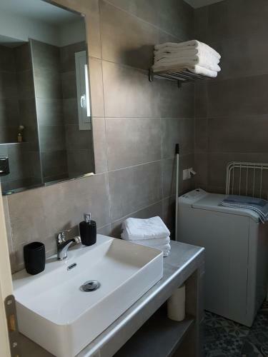 Fantastic Four Apartments