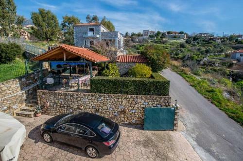 Kelly's Villa In Stoupa