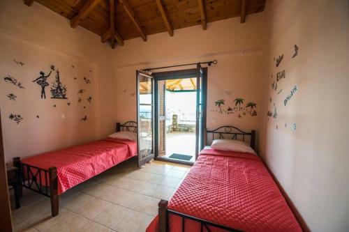 Kelly's Villa In Stoupa