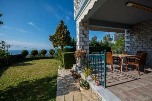 Kelly's Villa In Stoupa