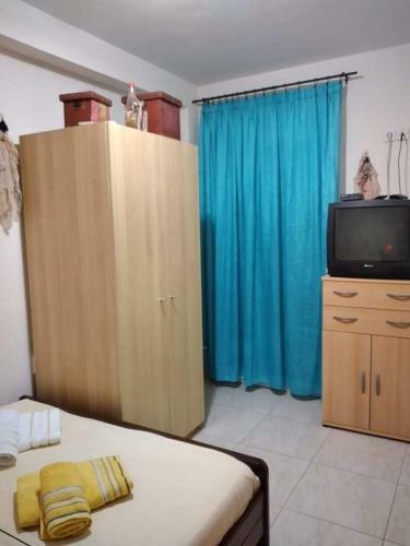 Anna Apartments