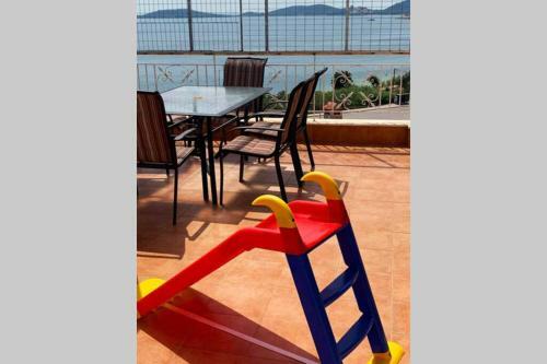 Villa Port View House-comfy Family Apartment-panoramic View