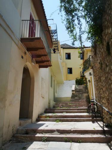 Cozy Apartment In Nafplio Old Town