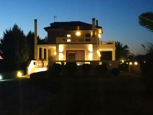 Villa Anemos