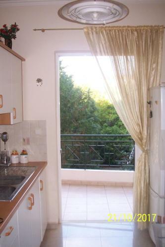 Quiet Spacious Apartment In Nafplio