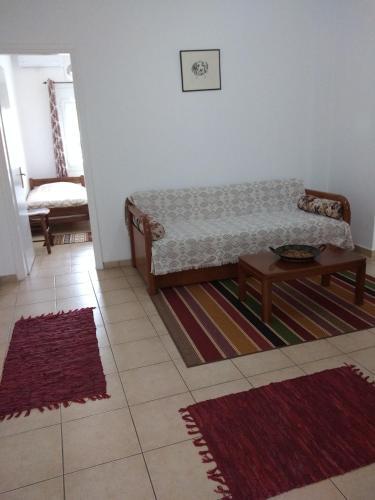 Hermes Apartment -1