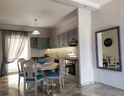 Nafplio City Apartments